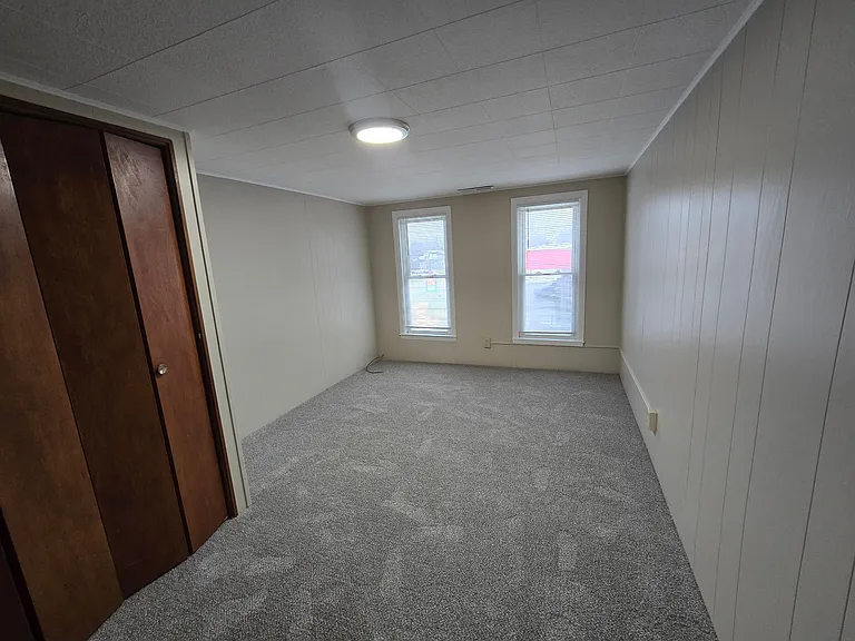 410 E Grand River Ave #2 — Photo 8