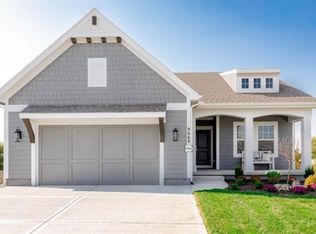 9668 Chelsea St, Lenexa, KS 66220