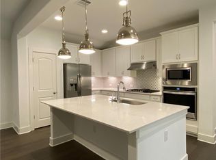 4460 Arques Ave, Round Rock, TX 78681