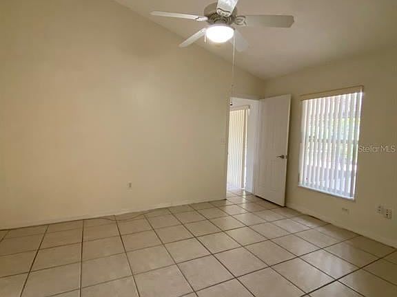 3rd image of 67R Dorset Dr