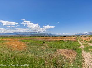 751 Miller Ln, Silt, CO 81652
