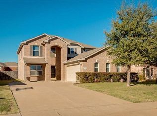 2136 La Salle Trl, Grand Prairie, TX 75052