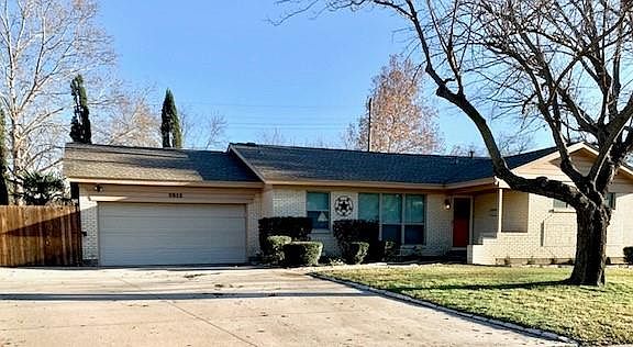 4th image of 2512 Newton Cir E