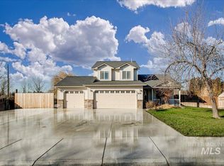 477 N Stear Ave, Kuna, ID 83634