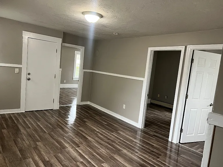 9 Pearl St #2 — Photo 6