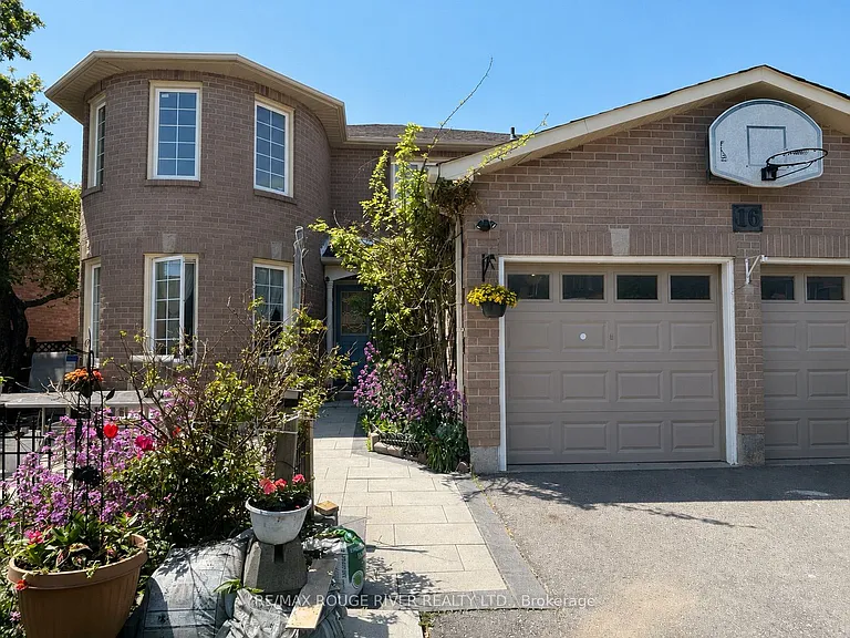 16 Dominy Dr — Photo 1