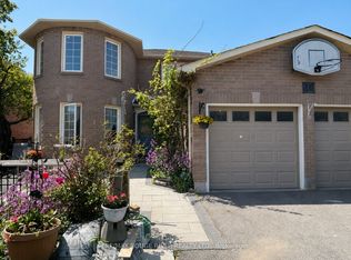 16 Dominy Dr, Ajax, ON L1T 3H6