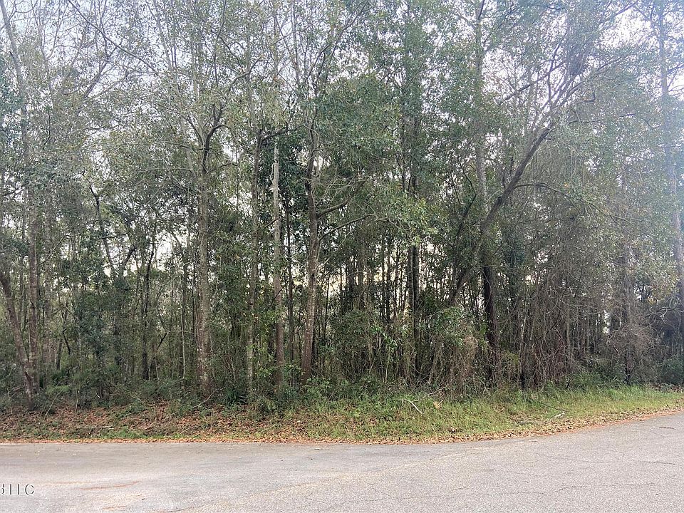 2nd image of Barracuda Dr Lot 158