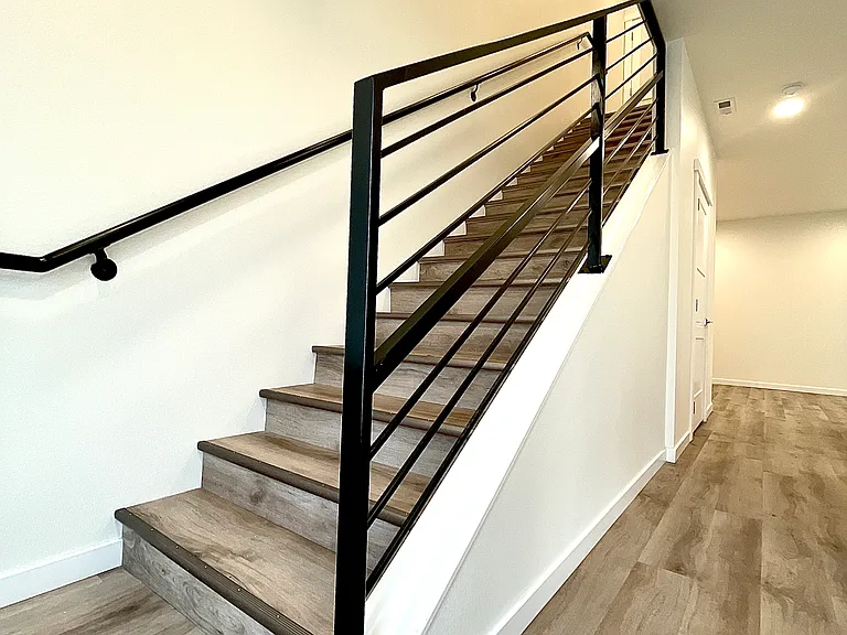 2511 N Hamilton St #3 — Photo 5
