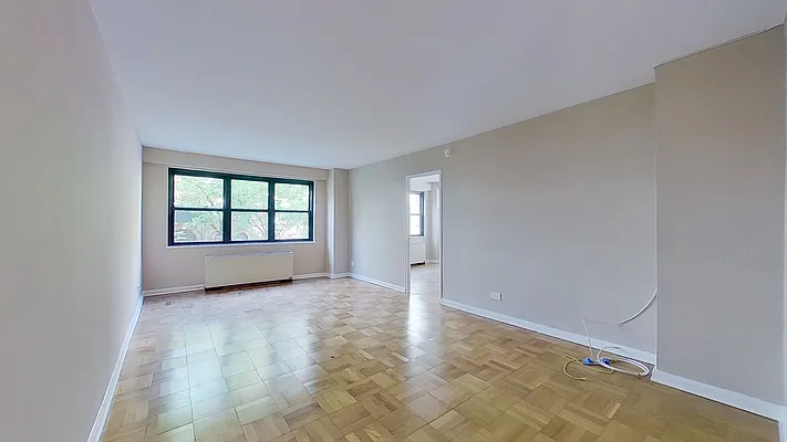 Rented by Compass | media 12