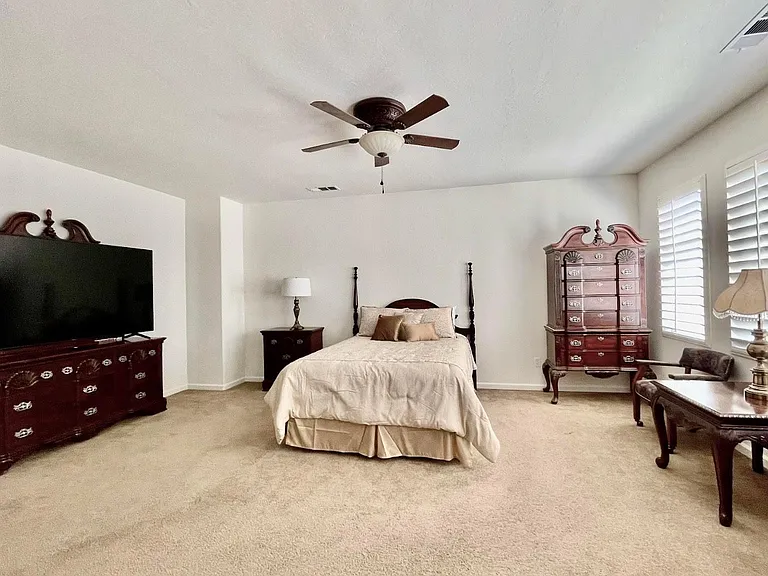 3303 S Tipton St — Photo 12