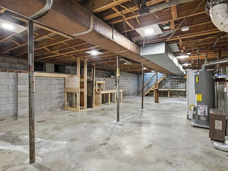 2923 Dunmore Dr — Photo 33