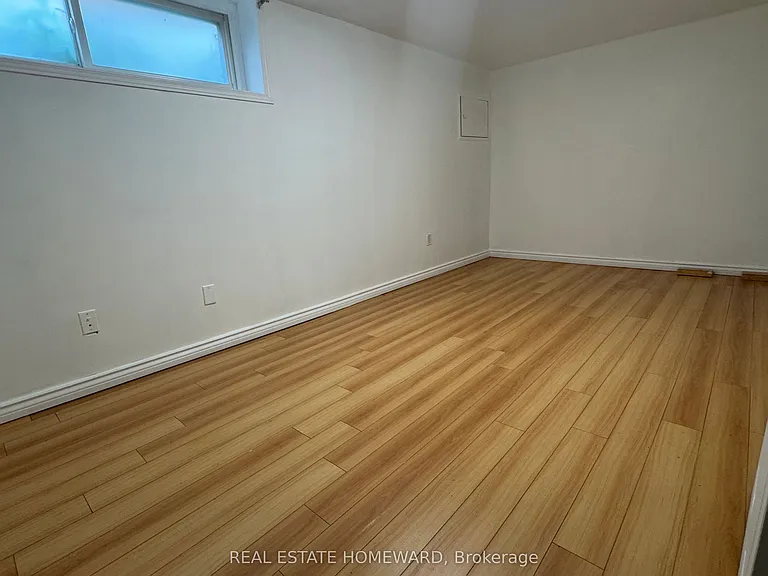 30 Marchington Cir #BASEMENT — Photo 12