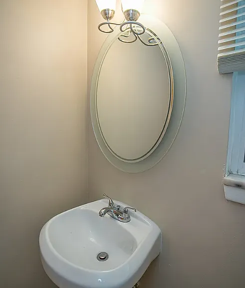 5617 Kenton Ave — Photo 9