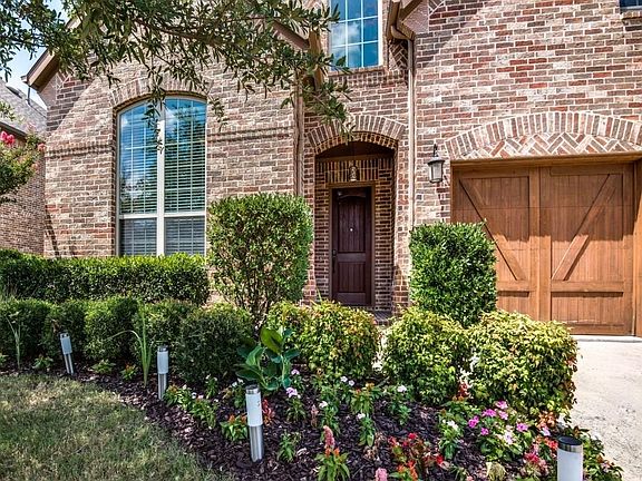 4th image of 115 Guadalupe Dr