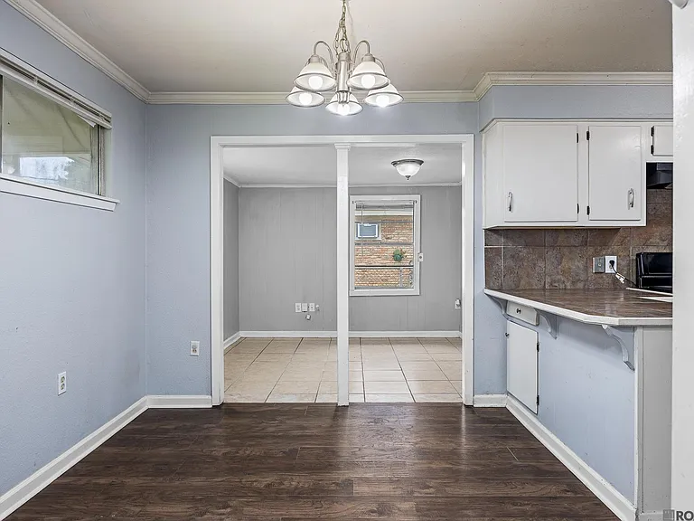 3661 Harrison St — Photo 20