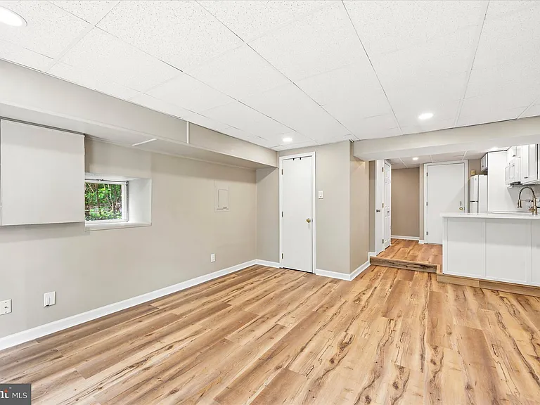 3889 Manayunk Ave #LOWER — Photo 13