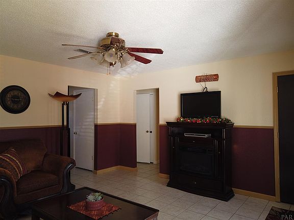 3rd image of 6509 Pebble Dr