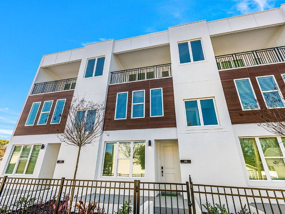 1st image of 121 E Warren Ave #3
