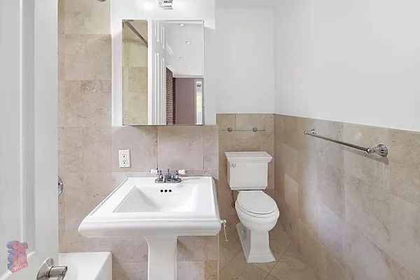 Rented by Centennial Properties NY | media 8