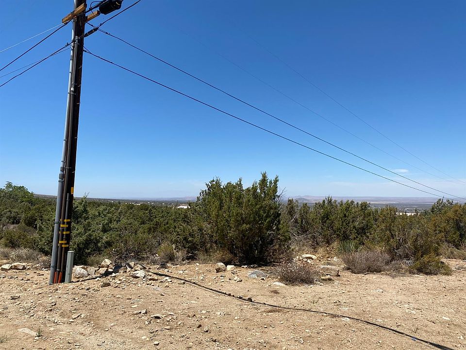 2nd image of Maria Rd