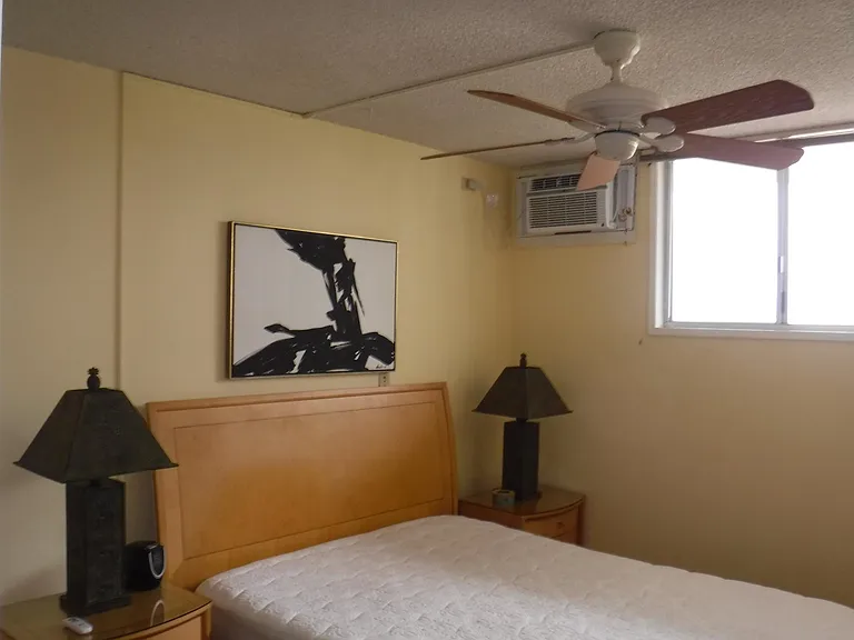 2611 Ala Wai Blvd #11 — Photo 17
