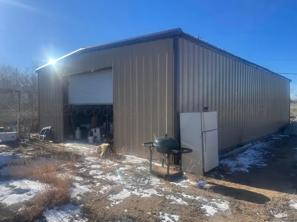 107 Alibates Trl, Fritch, TX 79036