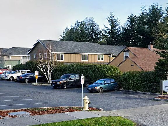 2nd image of 300 NE 7th Ave #7864
