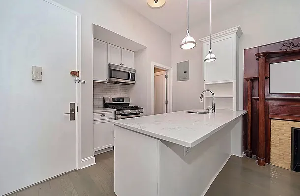 Rented by Corcoran | media 8