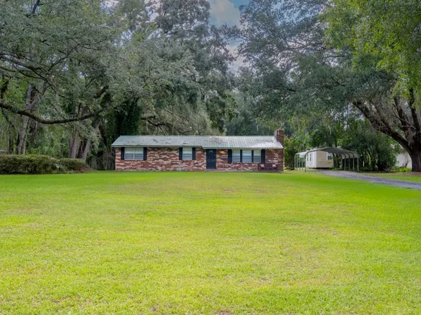 8840 145th Dr, Live Oak, FL 32060