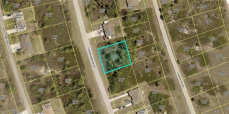 1st image of 957 Eisenhower Blvd