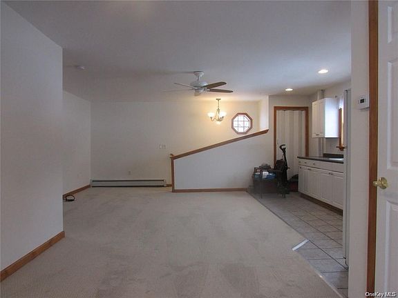 5th image of 126 Jackson Ave