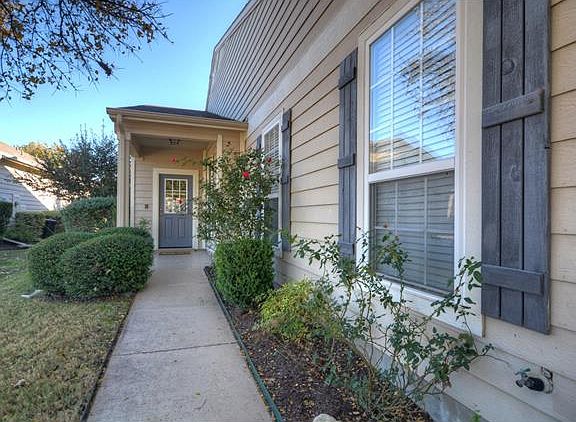 4th image of 112 Portsmouth Dr