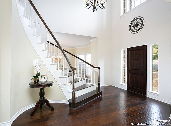 4th image of 19103 Mazattan Way