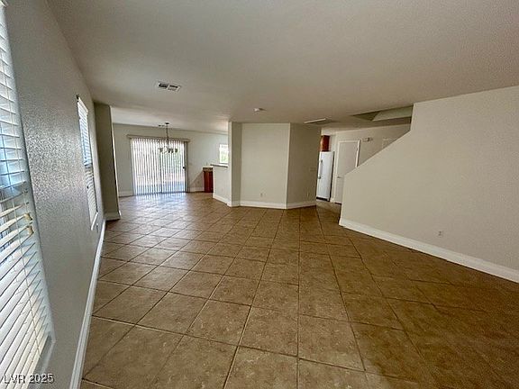 5th image of 11119 Tuscolana St