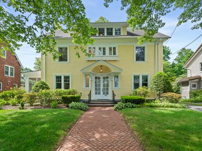 168 Westwood Road, New Haven, CT, 06515