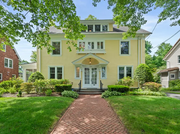 168 Westwood Road, New Haven, CT 06515