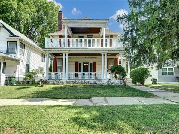 1033 5th Ave, Leavenworth, KS 66048