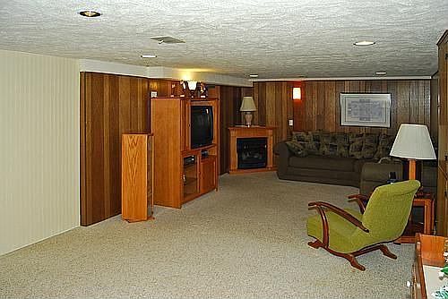 Family Room with fireplace