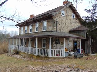 124 Peet Rd, Newfoundland, PA 18445