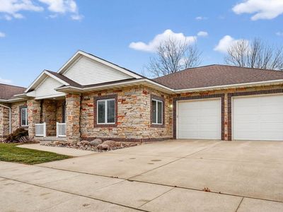 924 Elmridge Dr, Cedar Falls, IA, 50613