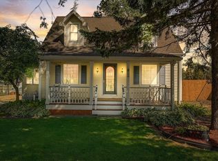 9266 S Annette Pl, Oak Creek, WI 53154