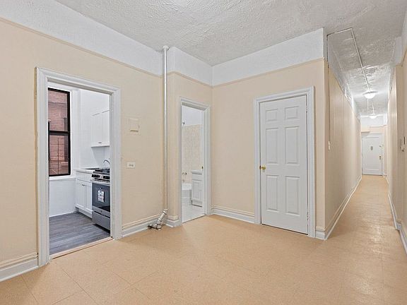 3rd image of 402 W 148th St APT 2