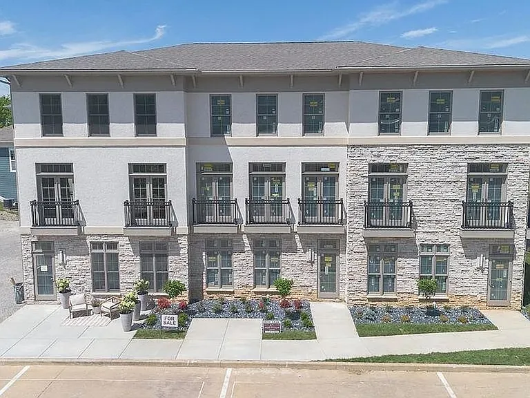1550 S Piazza Dr — Photo 5