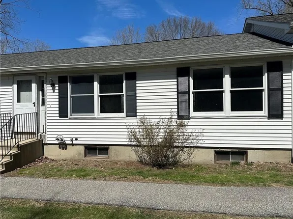 110 South Chestnut Street #110, Plainfield, CT 06374