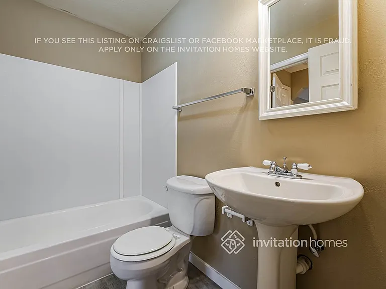 17989 E Colgate Pl — Photo 13