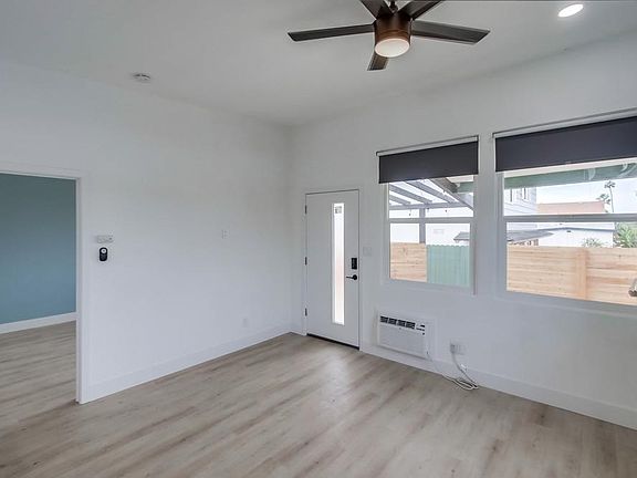 4th image of 821 Agate St
