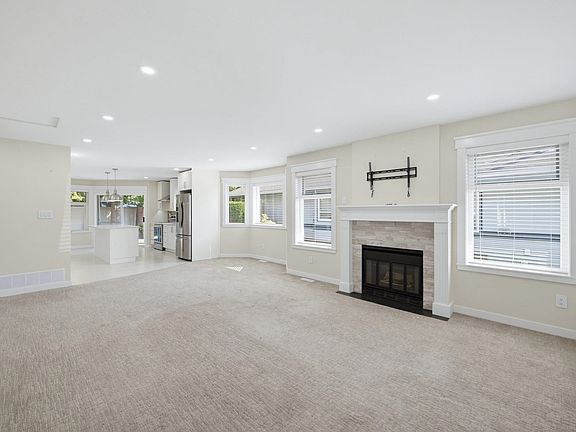 4th image of 5550 Langley Byp #8