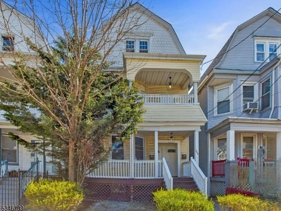 1st image of 144 Columbia Ave #1