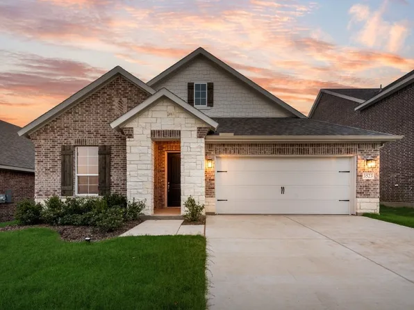 3523 Columbus St, Gainesville, TX 76240